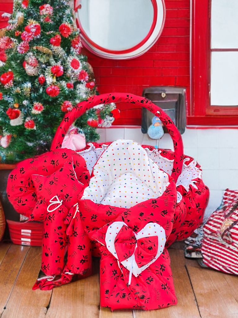 7 Piece Glitter Fabric Baby Nest Set – Soft & Stylish Comfort | Me & MoM – 30% Off