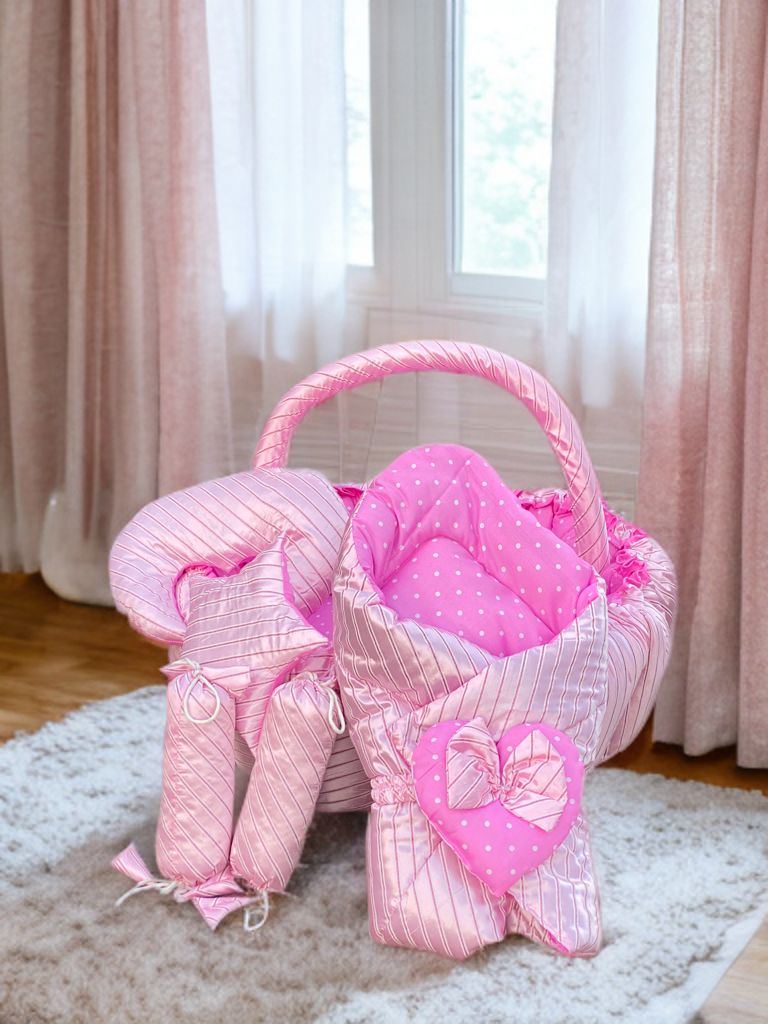 7 Piece Glitter Fabric Baby Nest Set – Soft & Stylish Comfort | Me & MoM – 30% Off