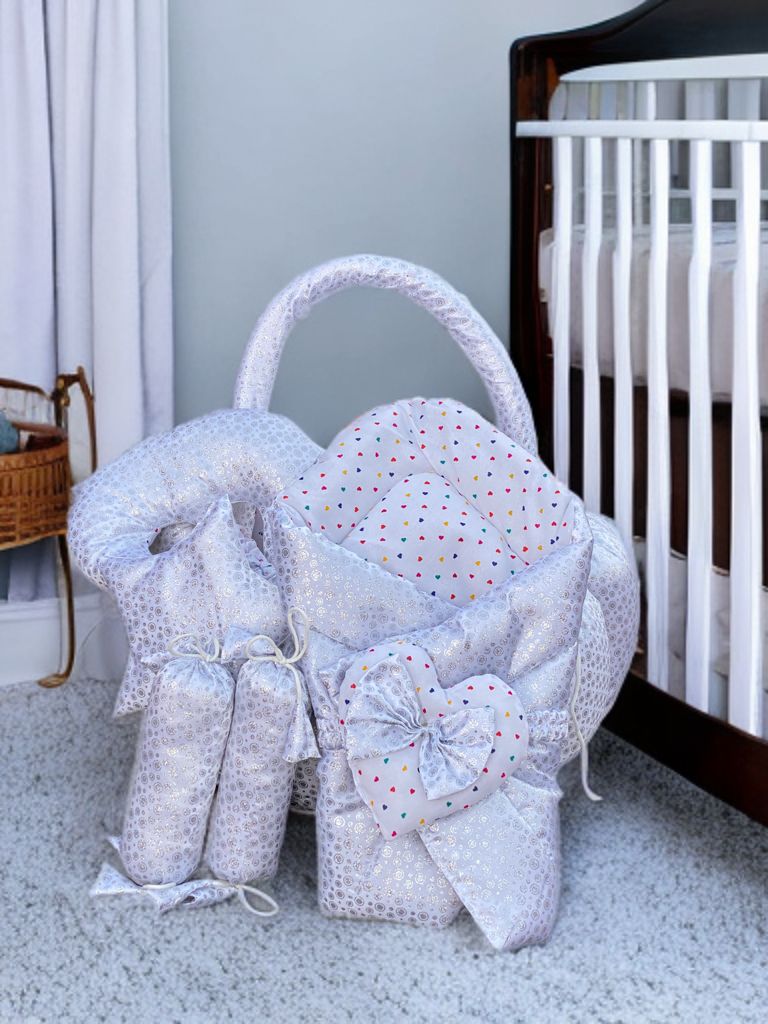 7 Piece Glitter Fabric Baby Nest Set – Soft & Stylish Comfort | Me & MoM – 30% Off